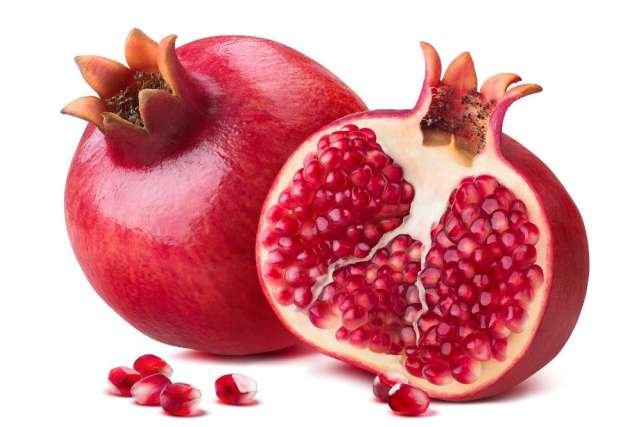 what does pomegranate taste like