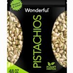 what do pistachios taste like